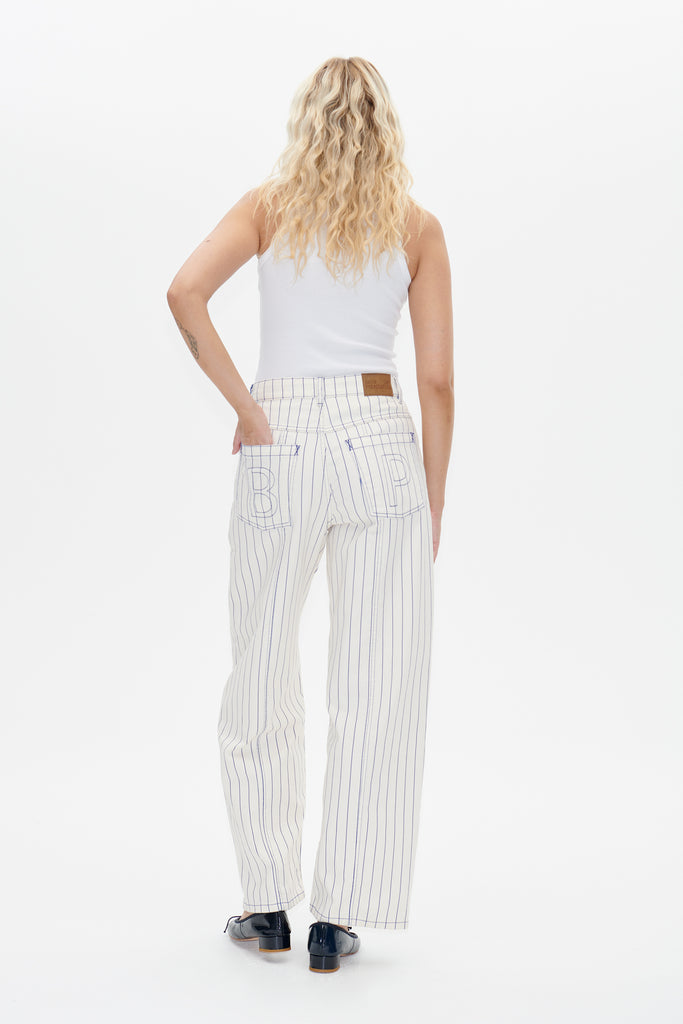 BAUM UND PFERDGARTEN Nara Jeans - White Sand Pinstripe